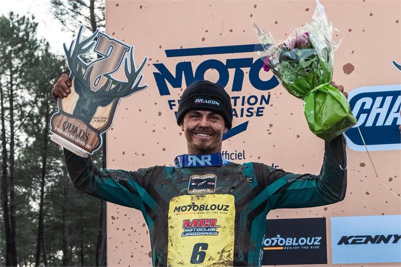 Harry Walker CFS R4 podium