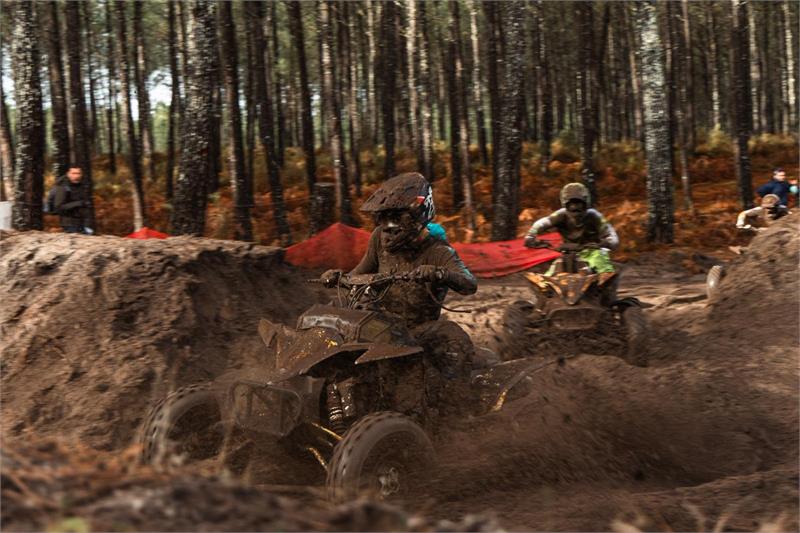 Harry Walker CFS R4 in mud